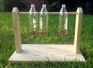 diy dog toys - rotating bottles